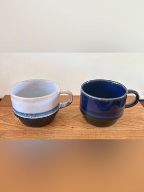 Boston Warehouse Trading Coffee Mugs Stoneware Shades Of Blue SET OF 2